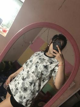 Product Review of Áo phông rộng xước rách cotton Hình buom in full Top Nữ Women Rách Full from M**i k**h 3
