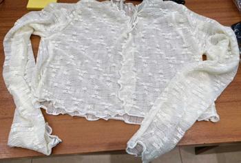 Product Review of Áo khoác cardigan croptop dài tay nữ vải len lưới hoa xuyên thấu khoác áo kiểu đầm hở sang chảnh G649 Nhung Women Ren Viền Ren Màu Đen Voi from H** T** 3