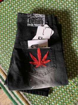 Product Review of QUẦN JEANS XÁM NAM DÀI 4 CÚC VẨY SƠN ĐI VIỀN TRẮNG SỌC NỔI 1 BÊN THỜI TRANG CÁ TÍNH   Menswear Denim Pants Có Túi from **⛱ 0