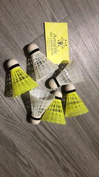 Product Review of Bộ 3 - 6 Quả Cầu Lông Nhựa Hãng Amalife Đánh Ngoài trời Bền Đẹp Chọn Màu from Q**h A**h 🇻**🇳 2