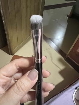 Product Review of Cọ Trang Điểm Kem Nền Đường Viền, LiliBeauty, S47 from M** M** ** 0