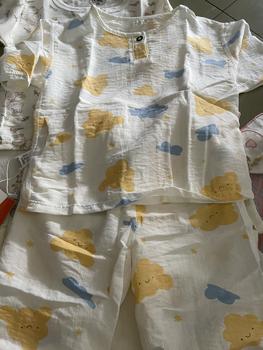 Product Review of ชุดนอนเด็ก 5 ส่วน เสื้อผ้าเด็ก เสื้อ+กางเกง พิมพ์ลายน่ารักๆ Size80-110 cm from B**B 0