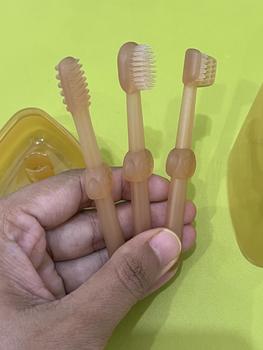 Product Review of （COD）Sikat Gigi Bayi pembersih lidah bayi Sikat 4 in 1 penyedot ingus bayi  Perawatan Mulut Bayi Sikat Gigi Silikon Bebas BPA/ Sikat Gigi Lidah Bayi 3 in1 Food Grade Silikon Pembersih Mulut Baby Newborn Infant Toddler Girls Boys Brush from A**a 2