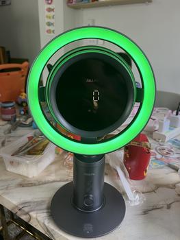 Product Review of 【สินค้าเข้าใหม่】JisuLife Table Fan Pro 3 8000mAh ชชาร์จได้ ปรับแรงลมได้ 100 ระดับ พร้อมพัดลมแรงลมเทอร์โบ ฟอกอากาศ มีไฟและหน้าจอดิจิทัล เหมาะสำหรับใช้ในบ้านและพกพาไปแคมป์ปิ้งกลางแจ้ง from P** L** 2
