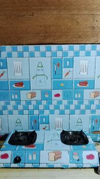 Product Review of STICKER DAPUR BAHAN ALUMINIUM FOIL ANTI MINYAK DAN TAHAN UAP PANAS KOMPOR Tahan air from R**a A**7 0