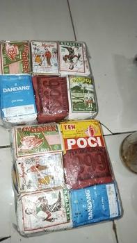 Product Review of TEH Racikan SOLO isi 6 Wangi Sepet Kental Segar (Poci Kuning,Sintren,Dandang Biru,Nyapu,999, Gopek) Tea from s**🐎 0
