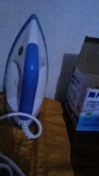 Product Review of MIYAKO Setrika Listrik EI 1008M - 395W EI1008 M from L**a b**n f**n 0