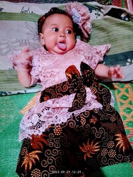 Product Review of kebaya bayi dan anak warna moca//tedak sinten//kebaya bayi murah Parsel from e**y 0