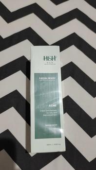 Product Review of HNH Facial Wash Acne Glow - Sabun Cuci Muka Gentle untuk Kulit Berminyak & Berjerawat from O**a A**n 0