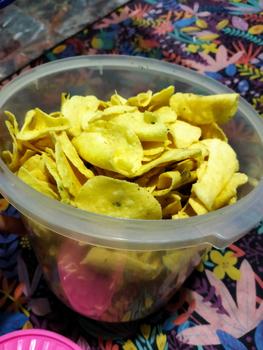 Product Review of Kecimpring Singkong Bawang Daun 1 KG Comring Cemilan / Food / Snack Makanan from f**a 3