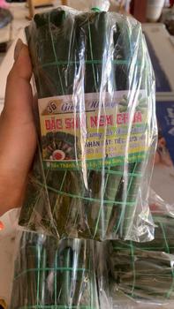 Product Review of [ Chỉ ship M.Bắc +M.Trung ] 50 cái Nem chua truyền thống loại vừa đầy đủ đinh lăng tỏi ớt Cay from D**g Á** N**t 0