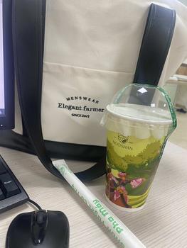 Product Review of [Elegant Farmer] Mini Tote - Túi Tote vải canvas kết hợp da thanh lịch (PHIÊN BẢN TINH GỌN) from K**f 0