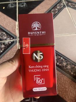 Product Review of Kem Chống Nắng Duyên Thị N5 Thượng Đình Bách Y Sâm from Y**n 0