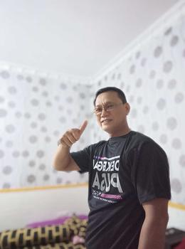 Product Review of KAOS DEKENGAN PUSAT PRIA LENGAN PENDEK BAHAN KATUN CVC ADEM TIDAK BIKIN GERAH VIRAL TIK TOK Nyaman Distro from d**k 1