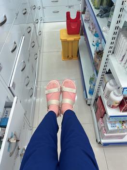 Product Review of Dép Sandal Nữ SYNDER SD2 - Dép đẹp  nhẹ,thoáng mát [Be Hồng, Size 36-39, Tặng chai vệ sinh] from H**g 2