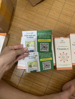 Product Review of KEM CHỐNG NẮNG VITAMIN C (Tặng nước hoa) PHÙ HỢP VỚI MỌI LOẠI DA Skincare Nữ Làm Đẹp Da from H**💙 1
