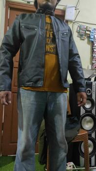 Product Review of Jaket Semi Kulit Sintetik Motor Pria Anti Air dan Angin Model Banker Racing / Jaket Touring motor Pria/ Jaket Motor Pria/ Jaket kulit Terbaru 2023/ Jaket Kulit Pria Motor from V**9 1