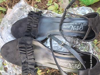 Product Review of Giày cao gót 5p quai nhún DéP Shoes from C**n H** 0