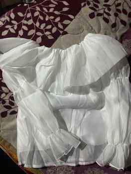 Product Review of Sét Áo Cộc Tay Trễ Vai Kèm Chân Váy Chữ A -NQ36 from M** E** 0