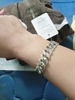 Product Review of PTNACC lắc tay cuban khoen lật đính đá phù hợp nam giới và phụ nữ . Hợp kim xi from N**e y** i** s**r 0