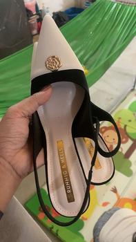 Product Review of Giày cao gót đẹp 8p, giày nữ quai hậu mũi nhọn khoá hoa da nỉ nhung siêu bền đẹp DéP Shoes from L** L**h H** s**p 2