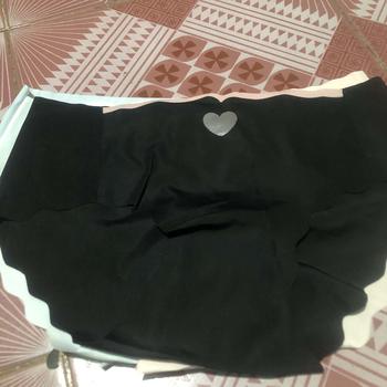 Product Review of Set 5 quần lót nữ đúc su viền sóng cạp thấp không lộ viền họa tiết trái tim ผ้าฝ้าย น่ารัก from S** s**p 1