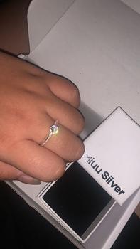 Product Review of Nhẫn bạc nữ Miuu Silver, nhẫn nữ đính đá chéo Latic Ring from 🐟**🐟 0