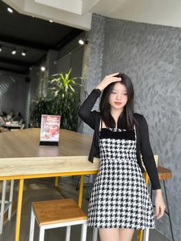 Product Review of SET váy dạ Tweed kèm áo khoác - Váy dạ tweed Hàn 2 dây phối nơ ngực dáng chữ A kèm áo khoác - SET06 [LALA DESIGN] Nữ Kem from E** b** h** b**n 0