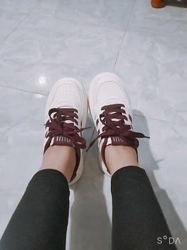Product Review of Giày thể thao, sneaker nữ đế cao 4 phân phối sọc đế bánh mì, chất da PU phong cách năng động dễ phối đồ from k**n 0