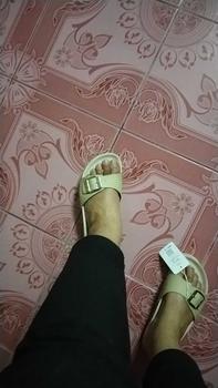 Product Review of พร้อมส่ง รองเท้าไบเก้น IVY SHOES รองเท้าแตะ พื้นครีม/พื้มเทา!! พื้นนุ่ม แบบสวม เข็มขัด 1 เส้น งานตรงปกจ้า (size 35-40) from S**t A** B**n 1