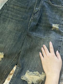 Product Review of YURI JEANS - (Vải QCCao Cấp) Quần Jeans Baggy Màu Dơ Bụi Rách Gối Chất Mền Mịn Dài94cm Nữ Pants from T** H**n 2