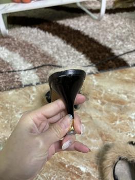 Product Review of Bơm Giày Cao Gót Sang Trọng Cho Nữ, Trang Phục Mùa Đông Lót Lông Cừu, Dép Bán Ngón Chân Nhọn Mới 2024, Người Nổi Tiếng Trên Internet, Dép Mùa Đông Ins, Gót Giữa DéP Shoes from P**g B**h H** 1