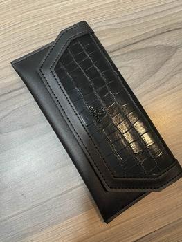 Product Review of Ví Yuumy (  Thời trang nữ kiểu cầm tay dáng dài - Ví da Verein YV91 ) from I**s C** 0