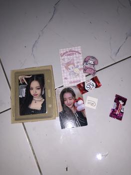 Product Review of PHOTOCARD IVE OFFICIAL from r**y 0