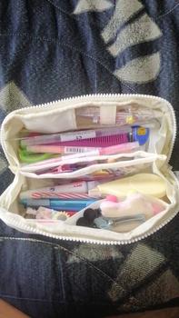 Product Review of [RB] กระเป๋าความจุขนาดใหญ่ กระเป๋าความงามขนาดใหญ่ กระเป๋าใส่เครื่องเขียนสาวน่ารัก กล่องใส่ปากกาเด็ก อุปกรณ์การเรียนสำหรับนักเรียน from อ**า 1