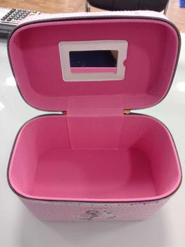 Product Review of BEU051 กระเป๋าเครื่องสำอาง มี 3 sizeให้เลือก วัสดุผ้า PUกันน้ำ มีหูหิ้วซิปอย่างดีกล่องเก็บเครื่องสำอางกันน้ำ กระเป๋าเดินทาง from S**g 2