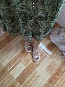 Product Review of EROSSKA - Giày sandal nữ đế xuồng dây quai mảnh cao 6cm màu nude - SB014 from ** C**g 3