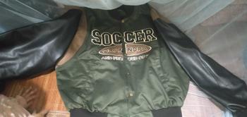 Product Review of (Freeship) Áo khoác nam nữ Unisex Freesize Form rộng SOCCER RÊU from C**. 0