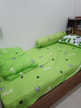 Product Review of ชุดผ้าปูที่นอนโทนสีเขียว ครบเซ็ต 6 ชิ้น+ผ้านวม ส่งฟรีเก็บเงินปลายทาง from ข**🎀 1