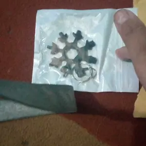 Gantungan Kuncil  18 In 1 Snow Flake Tool in 1 Pembuka Multifungsi Obeng Kunci Pas Portable