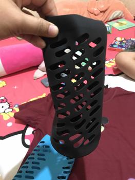 Product Review of AL-167# For Aquaflask/Voss Flask/Hyflask  Silicone Sleeve Cover 18oz/32oz/40oz Protective Case BPA Free High Grade from M** L**r R**s 3