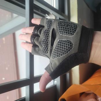 Product Review of Găng tay Huwai silicon bọc nửa ngón sử dụng đi xe đạp, tập Gym  chống trượt / tập thể thao dành cho nam-nữ Bao Tay Cao Su Chống Trơn from T**e 0