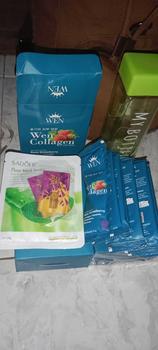 Product Review of 3 BOX WEN COLLAGEN STRAWBERRY BPOM from d**8 1