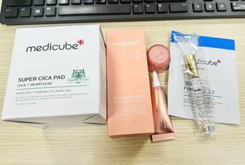 Product Review of (Bán chạy giá tốt) Toner Dịu Da Nhạy Cảm Medicube Super Cica Pad (Vegan) 150g/70 miếng  (Chính hãng) tonerpad Chăm Sóc Da Skincare Dưỡng Ẩm Da Làm Đẹp Da Dưỡng Da Mặt from k**5 0