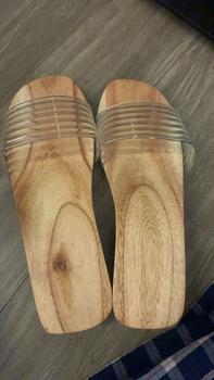 Product Review of (Nhiều Mẫu) Guốc Mộc Truyền Thống Quai Ngang Đóng Đinh Hoa 3,5p Đi Lễ Chùa DéP Nữ GiàY Shoes from T**0 0