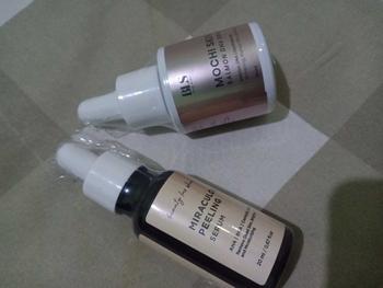 Product Review of [Beauty Lux Skin] [2pcs] DNA SALMON Mochi Skin Serum + Miraculous Peeling Serum | Perawatan Tanda Penuaan Anti Aging Eksfoliasi Pencerah Wajah from ** A**s 0