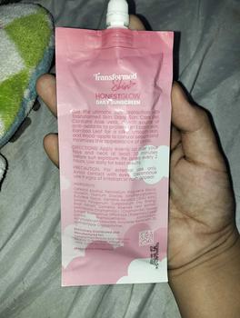 Product Review of HonestGlow Night Cream and Sunscreen SPF50PA+++  with Soap from R**️ 3