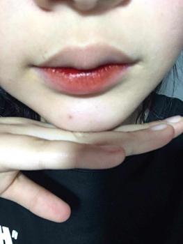 Product Review of [ Chính hãng - kèm quà] Son tint lăn Gy Trần tặng kèm cọ môi from N**i 0