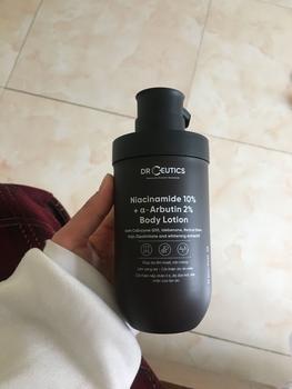 Product Review of DRCEUTICS Sữa Dưỡng Thể Hỗ Trợ Làm Sáng Da Body Lotion Healthy White (200g) Dưỡng Da Body from t**1 0