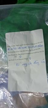 Product Review of Áo thun nữ PHOM ÔM cổ tròn phối chữ nổi trước sau ( Mã LEA. ) Top Women from X**🍀 0